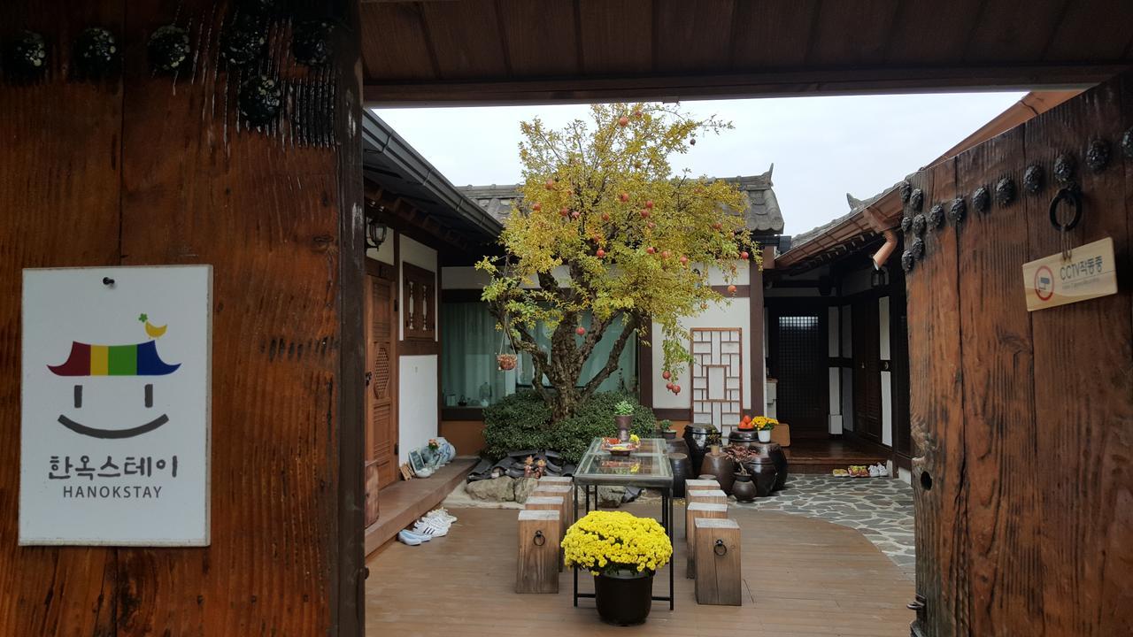 Inyeon Hanok Guesthouse Чонджу Экстерьер фото