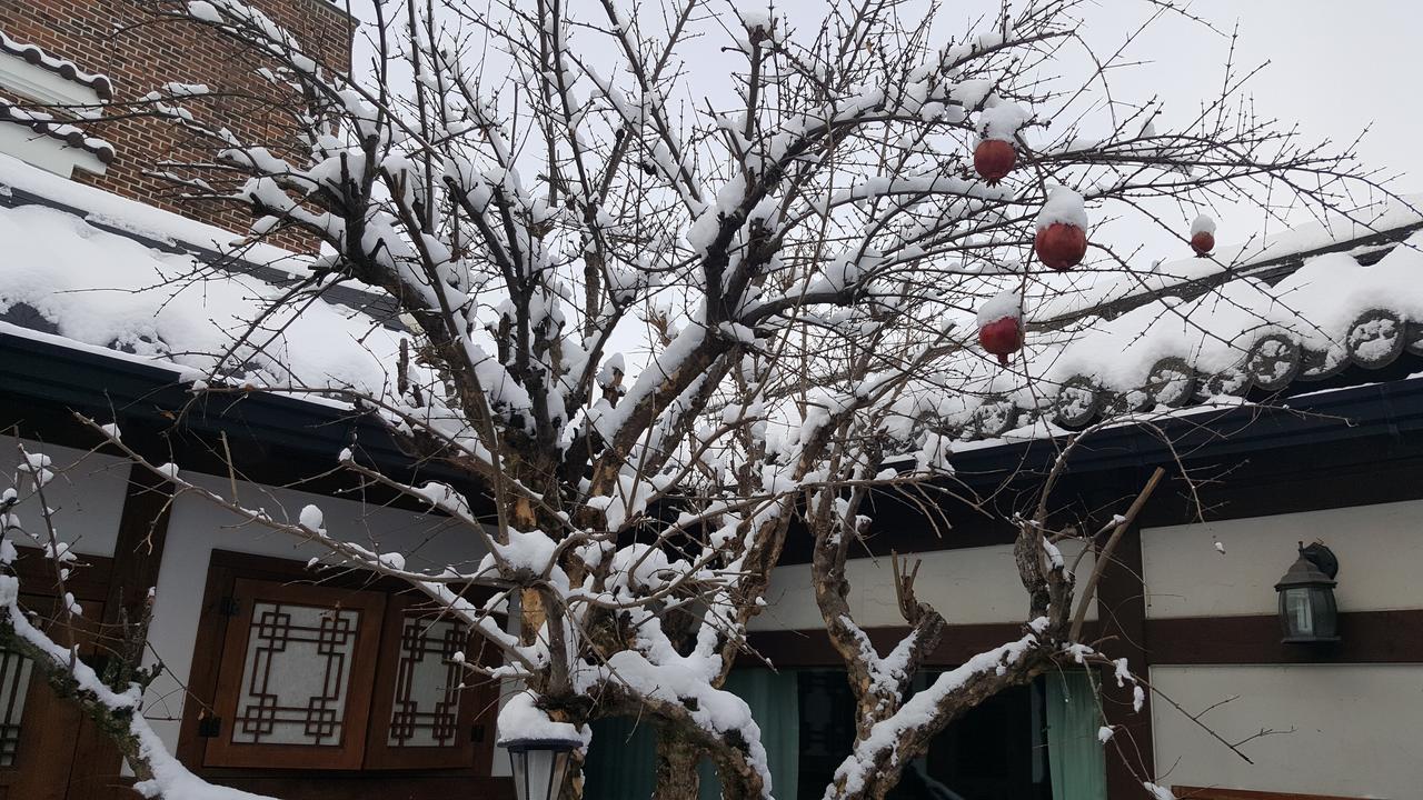 Inyeon Hanok Guesthouse Чонджу Экстерьер фото