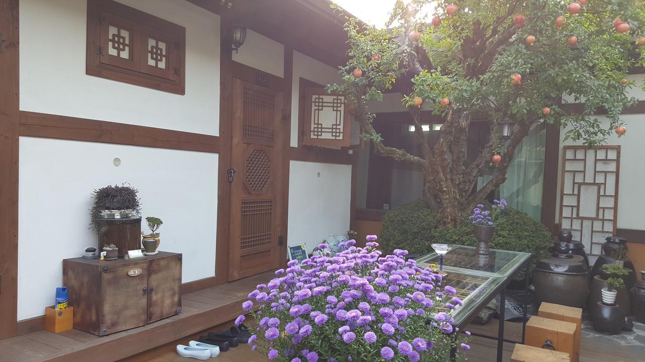 Inyeon Hanok Guesthouse Чонджу Экстерьер фото